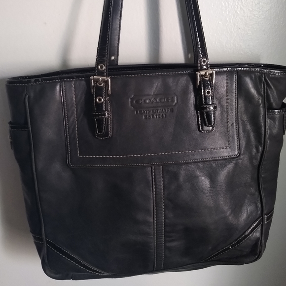 **SOLD**Coach Black Leather Handbag Tote - Picture 5 of 5
